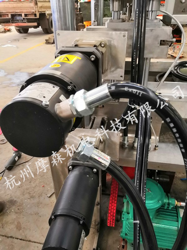 防爆伺服電機(jī)在軍工炸藥生產(chǎn)上應(yīng)用