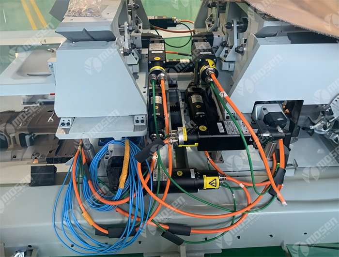 派克防爆伺服電機.jpg